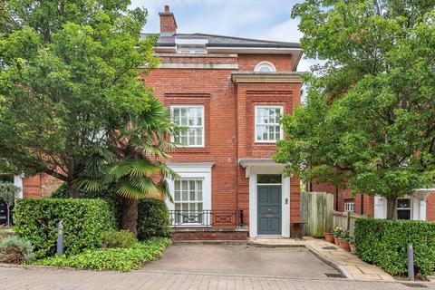 5 bedroom semi-detached house for sale, Arcadian Place, Southfields, London, SW18