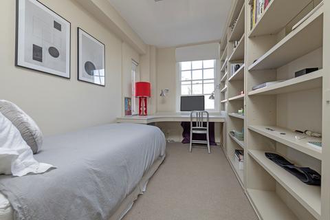 3 bedroom apartment to rent, Cranmer Court, Chelsea, SW3