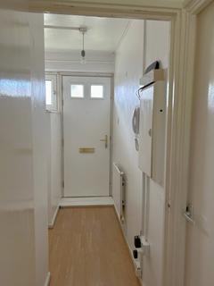 Studio to rent, 80 Wellington Row, E2 7BQ