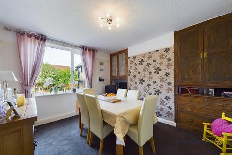 3 bedroom semi-detached house for sale, Bridge Road, Uttoxeter