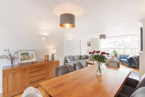 4 bedroom detached house for sale, Rue De Varivary, St. Martin, Guernsey