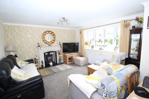 2 bedroom detached bungalow for sale, Falmouth Crescent, Normanton