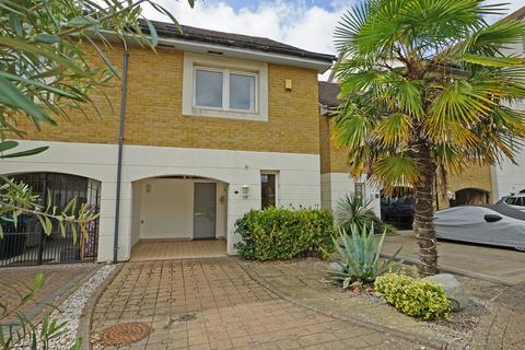 3 bedroom townhouse for sale, Bryher Island, Portsmouth PO6