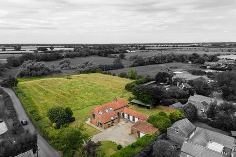 3 bedroom barn conversion for sale, Ferry Lane, Breighton, Selby