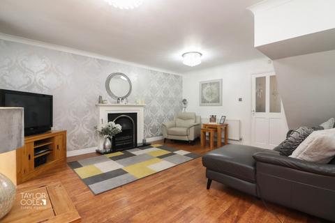 12 Arran Drive, Wilnecote, Tamworth, B77 5AS