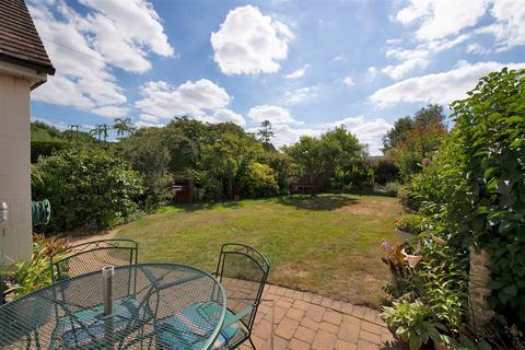 4 bedroom semi-detached house for sale, Alders Road, Capel, Tonbridge