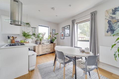 2 bedroom apartment for sale, Beau Apartments, Church Path, Crouch End N8