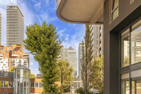 Flat 802, 15 Indescon Square, London, E14 9EZ