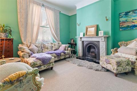 5 bedroom end of terrace house for sale, South Street, Caistor, Lincolnshire, LN7