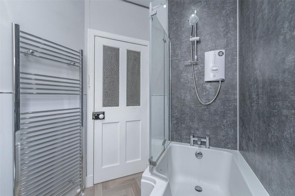 Bathroom Alt