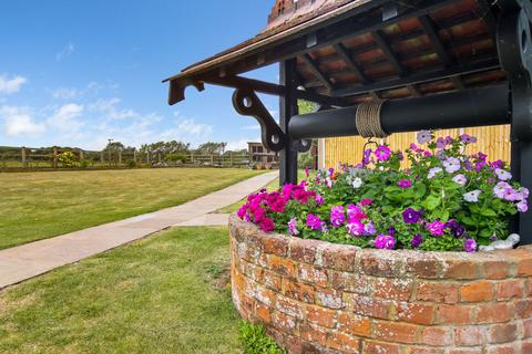 The Holt Mill End, Sandon, Buntingford, SG9 0RN