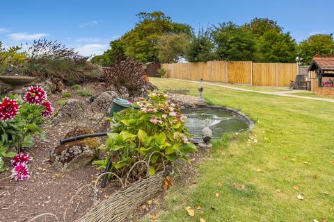 The Holt Mill End, Sandon, Buntingford, SG9 0RN