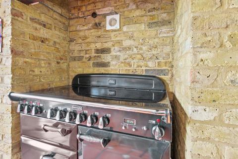 The Holt Mill End, Sandon, Buntingford, SG9 0RN