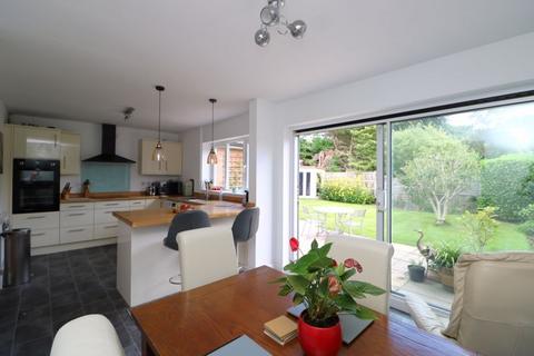 4 Bell Road, Walsall, WS5 3JW