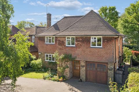 5 bedroom house for sale, Crispin Way, Farnham Common