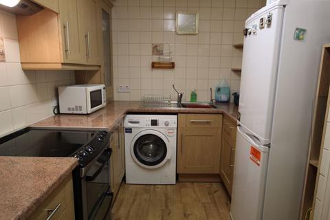 2 bedroom retirement property for sale, Ashley Avenue, Epsom