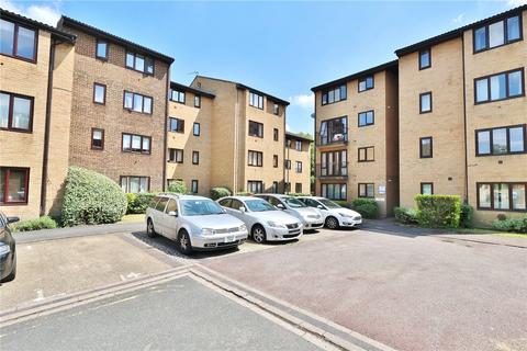 Studio to rent, The Rowans, Woking, Surrey, GU22