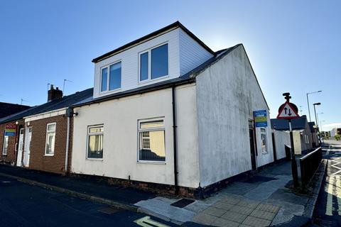 4 bedroom end of terrace house for sale, St Lukes Road, Pallion, Sunderland, Tyne and Wear, SR4