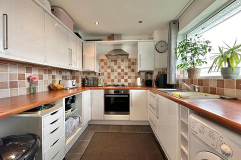 2 bedroom apartment for sale, Trewidden Court, Truro