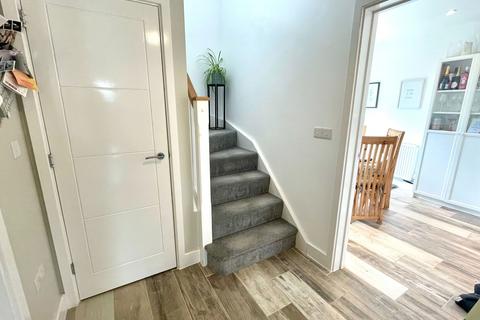 10 Gwartha Close, St Austell, PL25 3GF