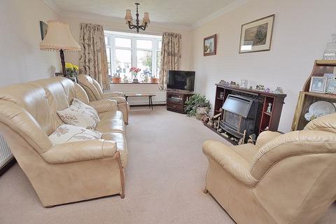 2 bedroom detached bungalow for sale, 22 Lancaster Drive, Coningsby