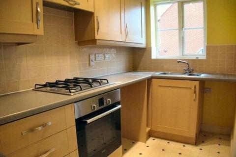 2 bedroom terraced house to rent, Wratting Road, CB9