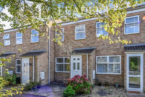 2 bedroom terraced house to rent, Crediton Close, Bedford, MK40 3DX