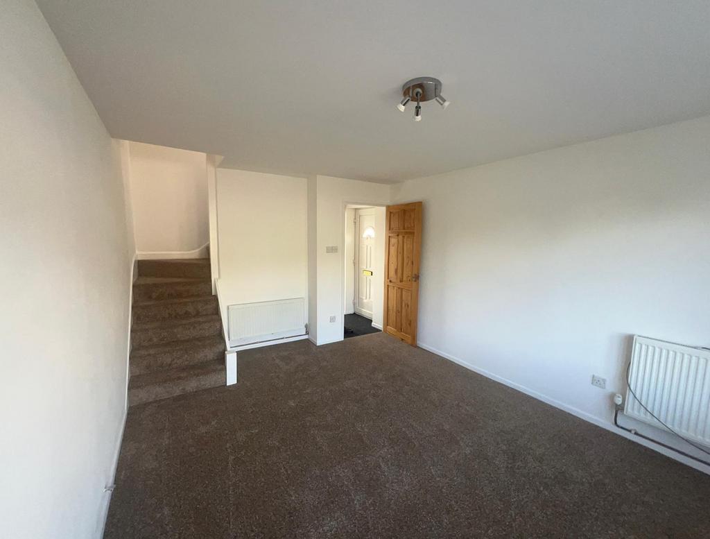 Churchill Avenue, Cheddleton, Leek... 2 bed semidetached house to rent