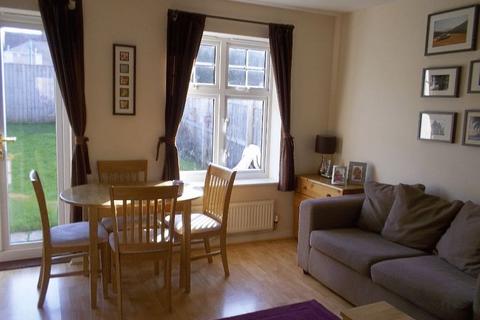 2 bedroom terraced house to rent, Housesteads Gardens, Longbenton, Newcastle Upon Tyne