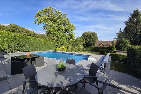 5 bedroom detached house for sale, Steyning