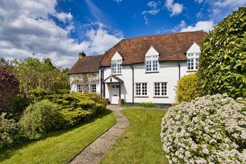 4 bedroom detached house for sale, Chobham, Surrey