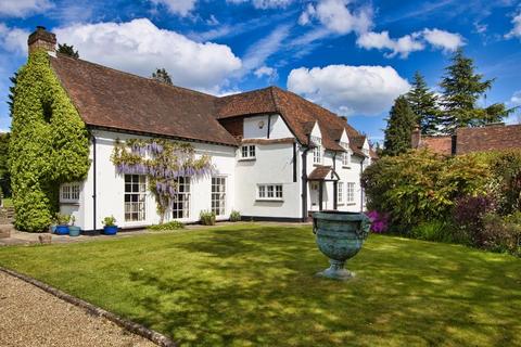 4 bedroom detached house for sale, Chobham, Surrey