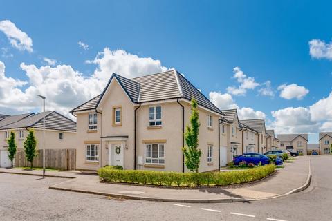 4 bedroom detached villa for sale, 64 Lochleven Crescent, Kilmarnock KA3 6GU