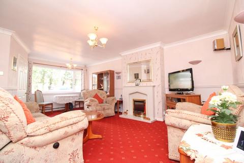 3 bedroom bungalow for sale, Park Lane, Winlaton