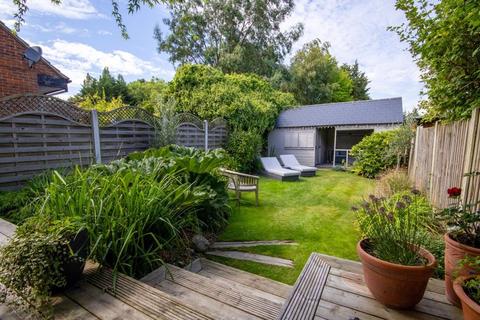 602 Rayleigh Road, Hutton, Brentwood, CM13 1SG