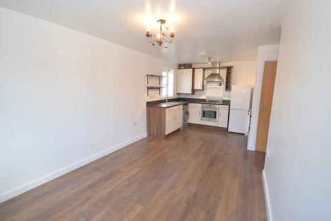 2 bedroom apartment for sale, Winnbourne Gardens, St. Helens