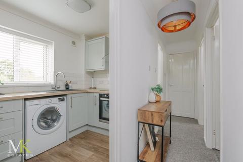 2 bedroom flat for sale, Bloxworth Road, Poole BH12