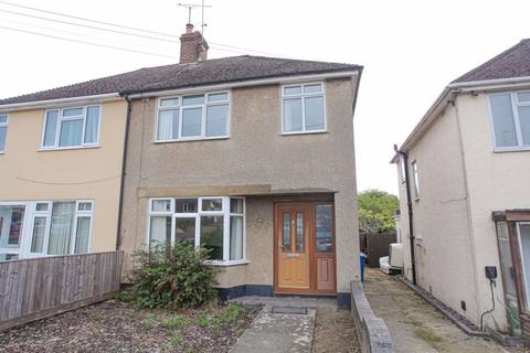 3 bedroom semi-detached house for sale, Neithrop Avenue, Banbury