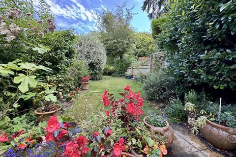 3 bedroom terraced house for sale, Wooburn Manor Park, High Wycombe HP10