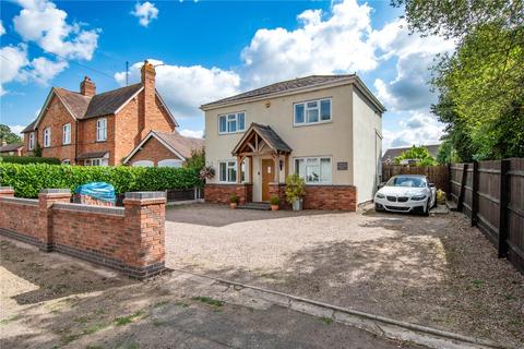 2 bedroom detached house for sale, Worcester Road, Wychbold, Droitwich, Worcestershire, WR9