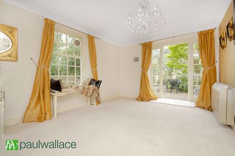 2 bedroom ground floor flat for sale, Temple House, Old Park Ride