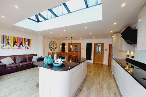5 bedroom semi-detached house for sale, Sole Farm Road, Great Bookham KT23