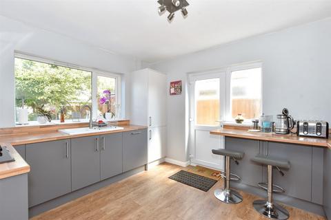 4 bedroom semi-detached house for sale, Coleridge Gardens, Waterlooville, Hampshire