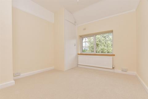 27 Chalkpit Terrace, Dorking, RH4 1HX