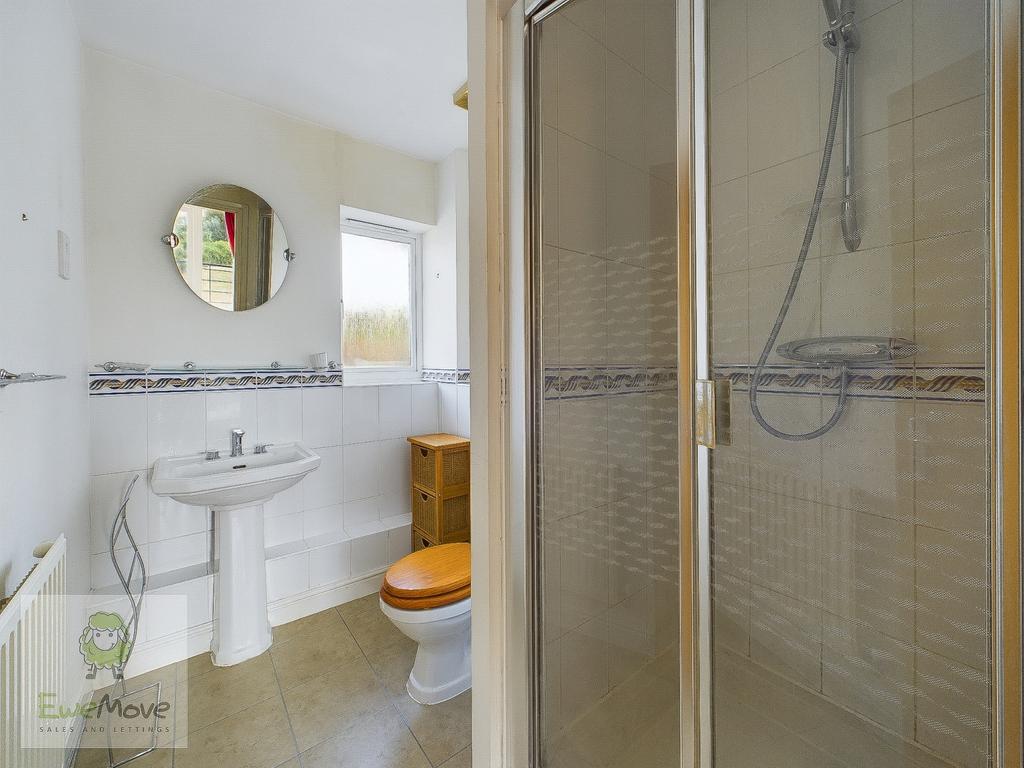 Ensuite Shower Room