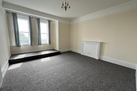 2 bedroom flat to rent, Eden Holme, 59 Grove Road, Bournemouth