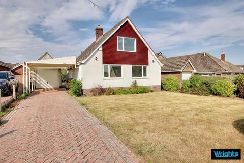 3 bedroom detached bungalow for sale, Silver Street Lane, Trowbridge