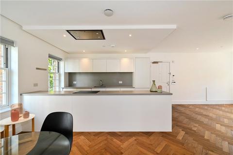 2 bedroom apartment for sale, Charlotte Street, Fitzrovia