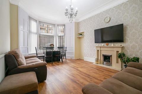 2 bedroom flat for sale, Finlay Drive, Dennistoun, G31 2QU