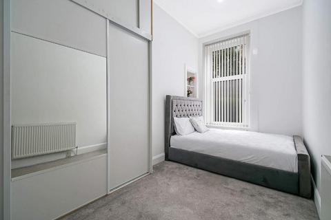 42 Finlay Drive, Glasgow, G31 2QU